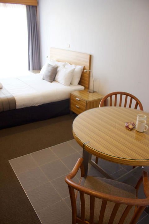 Albury Paddlesteamer Motel - Australia Accommodation 38