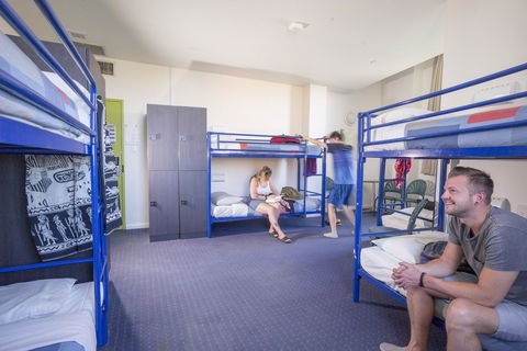 YHA Sydney Central - Australia Accommodation 12
