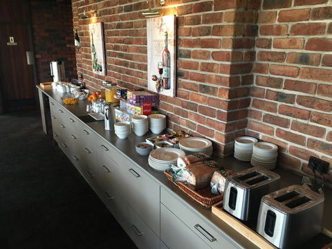 Econo Lodge Gateway Tamworth - Australia Accommodation 10