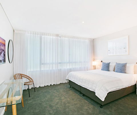 Oaks Nelson Bay Lure Suites - Australia Accommodation 2