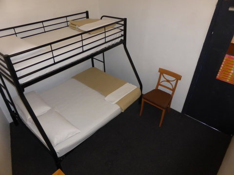 Maze Backpackers - Sydney - Australia Accommodation 32