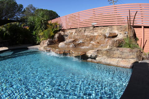 Sleepy Hill Motor Inn - Australia Accommodation 25