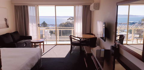 Marina Resort - Australia Accommodation 35