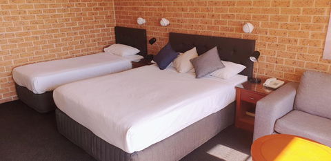 Marina Resort - Australia Accommodation 31