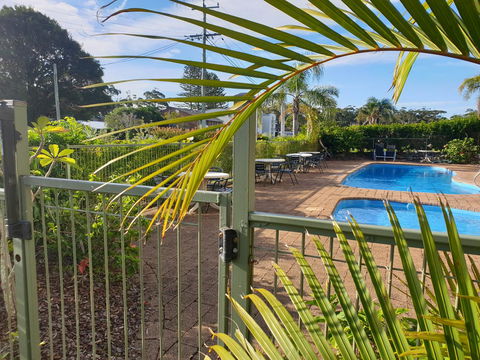 Marina Resort - Australia Accommodation 10