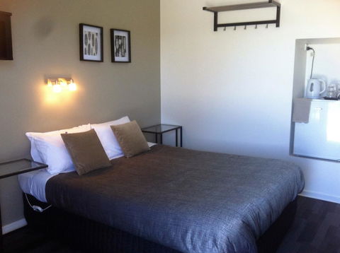 Altair Motel - Australia Accommodation 17