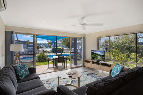Sails Luxury Apartments Merimbula - Australia Accommodation 4