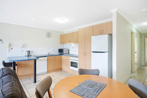 Sails Luxury Apartments Merimbula - Australia Accommodation 41