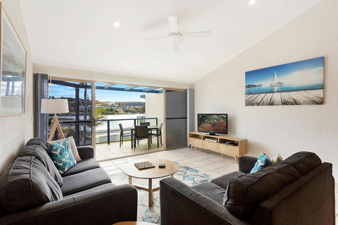 Sails Luxury Apartments Merimbula - Australia Accommodation 37