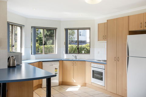Sails Luxury Apartments Merimbula - Australia Accommodation 7