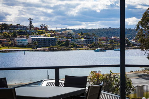 Sails Luxury Apartments Merimbula - Australia Accommodation 20
