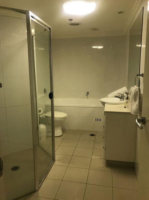 Fiori Apartments - Australia Accommodation 10