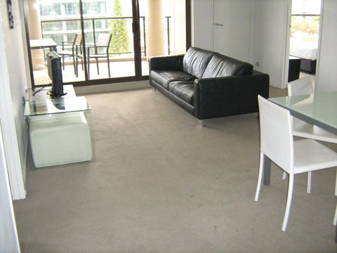 Fiori Apartments - Australia Accommodation 4