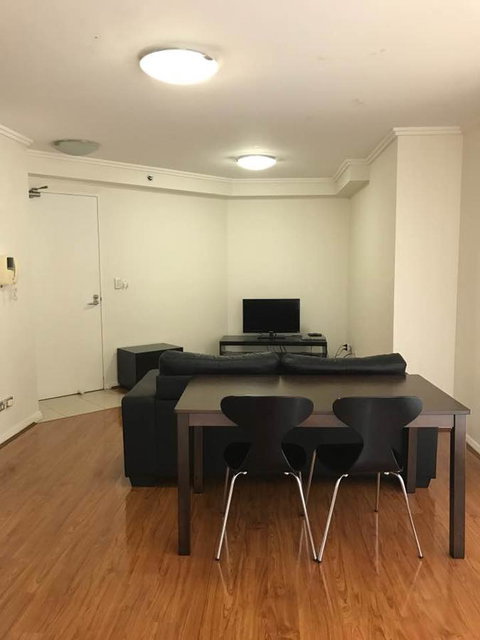 Fiori Apartments - Australia Accommodation 18