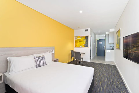 Value Suites Green Square - Australia Accommodation 14