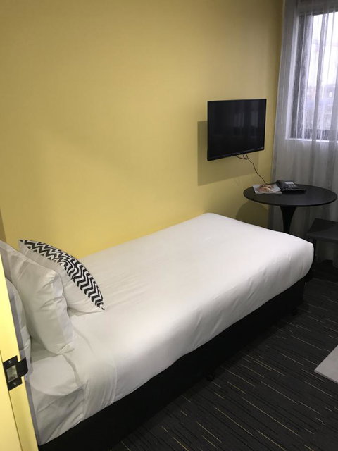 Value Suites Green Square - Australia Accommodation 32