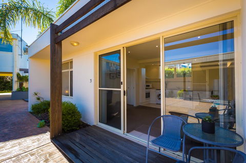 Seashells Apartments Merimbula - Australia Accommodation 20
