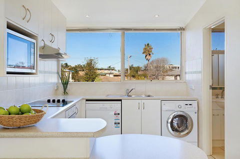 Seashells Apartments Merimbula - Australia Accommodation 11