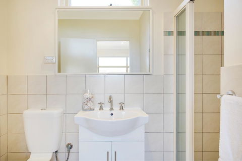 Seashells Apartments Merimbula - Australia Accommodation 18