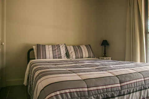 Ironstone Estate Lovedale - Australia Accommodation 13
