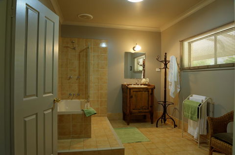 Ironstone Estate Lovedale - Australia Accommodation 32