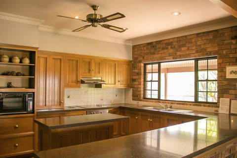 Ironstone Estate Lovedale - Australia Accommodation 4