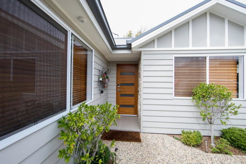 Armidale Cottage - House 2 - Australia Accommodation 1