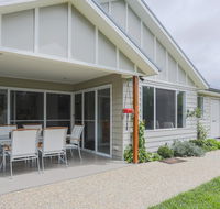 Armidale Cottage - Australia Accommodation