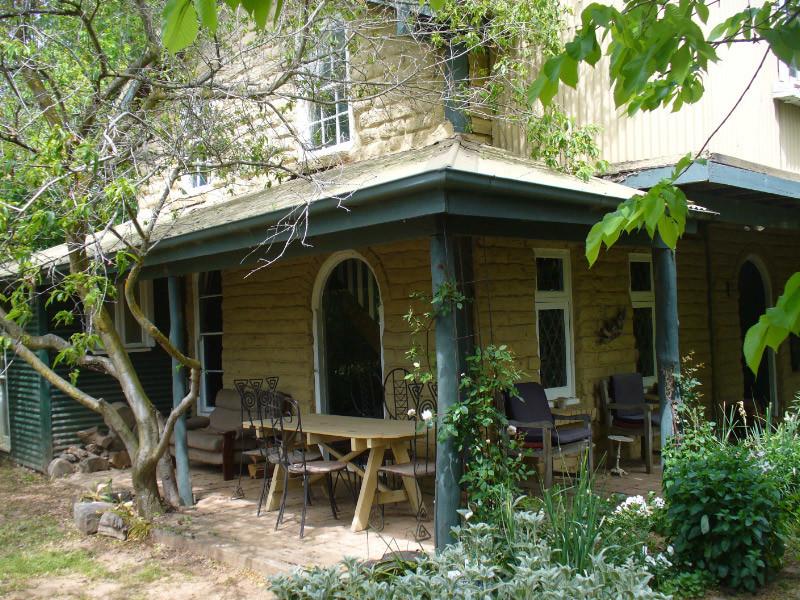 Forest Reefs NSW Australia Accommodation