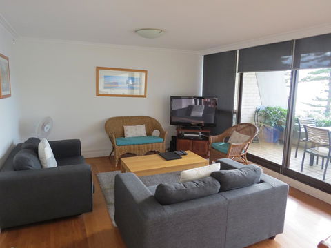 Manly Paradise Motel & Apartments - Australia Accommodation 25