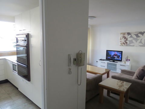 Manly Paradise Motel & Apartments - Australia Accommodation 44