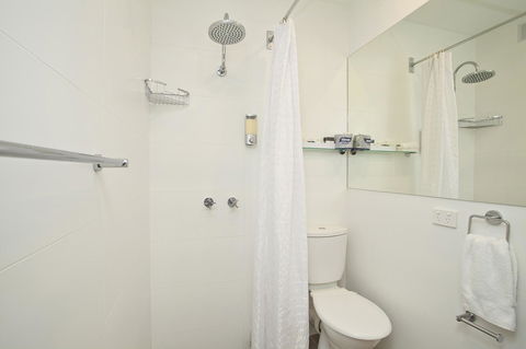 Manly Paradise Motel & Apartments - Australia Accommodation 11