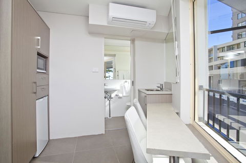 Manly Paradise Motel & Apartments - Australia Accommodation 6