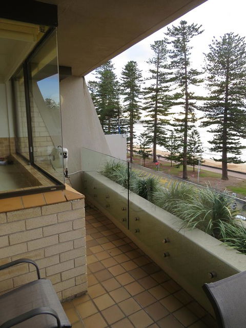 Manly Paradise Motel & Apartments - Australia Accommodation 40