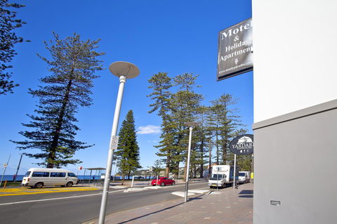 Manly Paradise Motel & Apartments - Australia Accommodation 18
