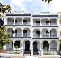 Hotel Challis - Australia Accommodation