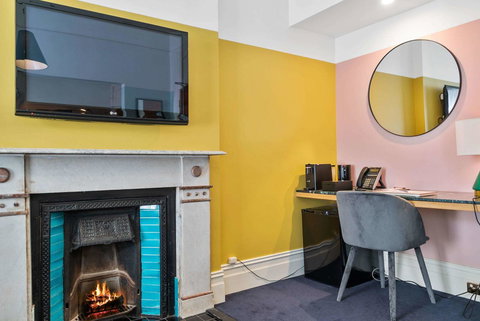 Hotel Harry, Ascend Hotel Collection - Australia Accommodation 4