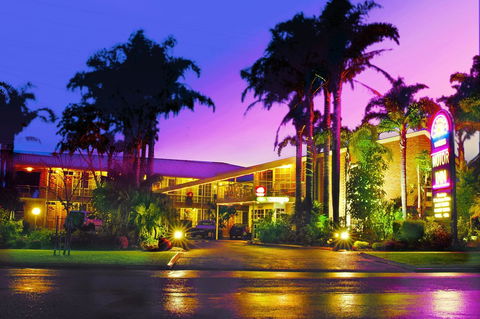 Sapphire Waters Motor Inn - Australia Accommodation 0