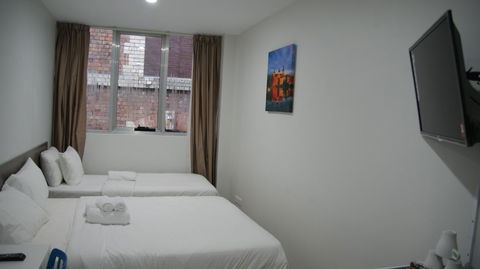 Dixon Residences - Australia Accommodation 5