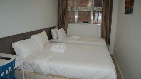 Dixon Residences - Australia Accommodation 8