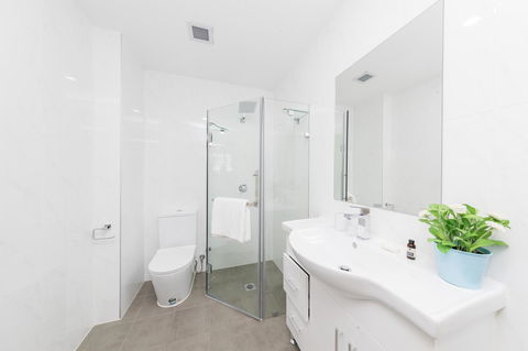 Dixon Residences - Australia Accommodation 27