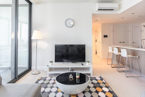 Two Bedders Apartment With Stunning Water View - Australia Accommodation 5