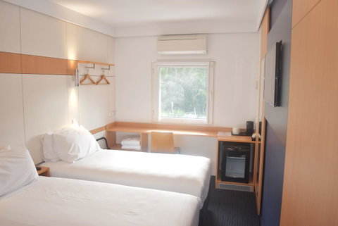 Ibis Budget - Gosford - Australia Accommodation 6