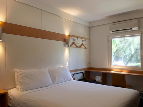 Ibis Budget - Gosford - Australia Accommodation 11