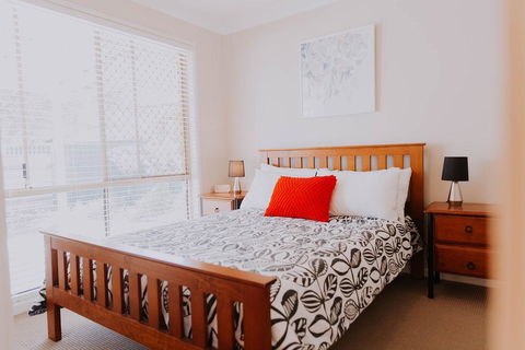 Central Wagga Self Catering Apartment - Australia Accommodation 10