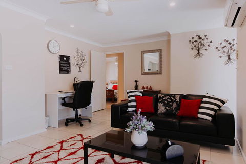 Central Wagga Self Catering Apartment - Australia Accommodation 0