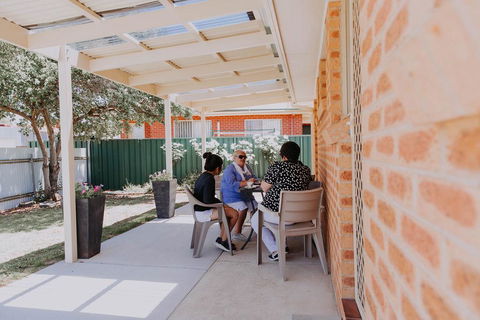 Central Wagga Self Catering Apartment - Australia Accommodation 16
