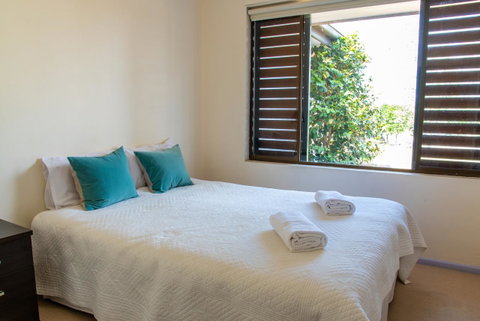 Belmont - Australia Accommodation 3