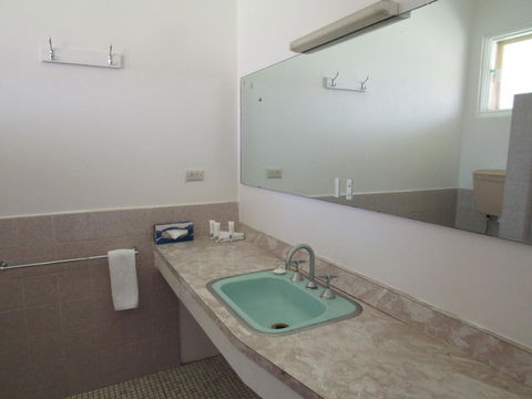 Allonville Gardens Motel - Australia Accommodation 24