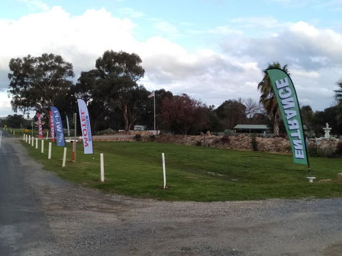Allonville Gardens Motel - Australia Accommodation 2